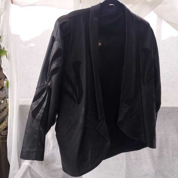 Wing-embroidered Leather Jacket - Picture 5 of 10